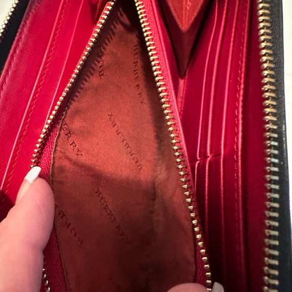 Burberry wallet - Picture 4 of 7